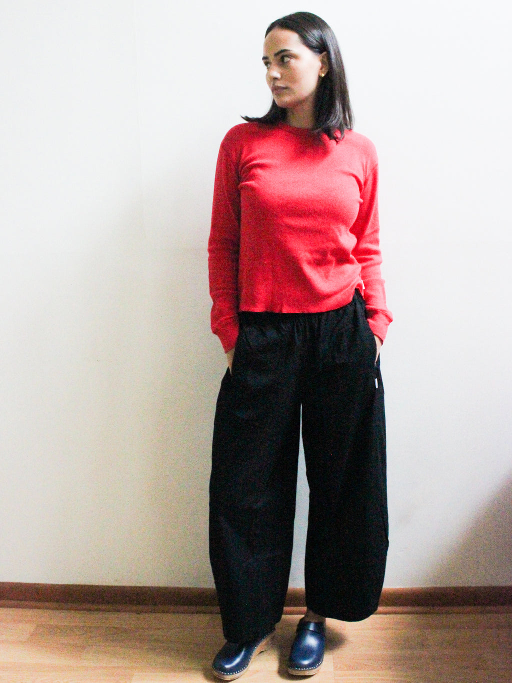 Parachute Pants in Black
