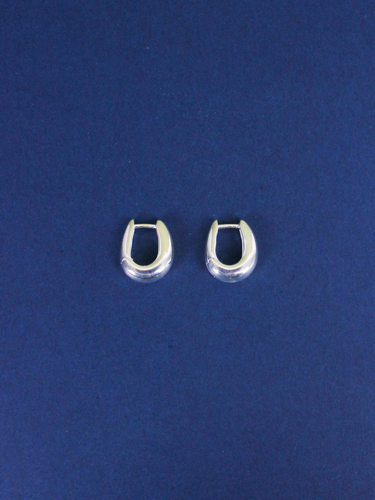 Gemma Hoops in Sterling Silver